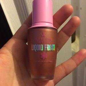 Jeffree star liquid frost highlight